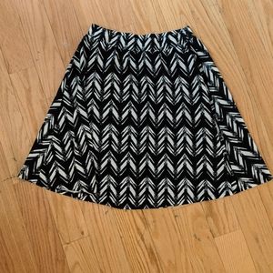 Black and White Patterned Knee Length Skirt